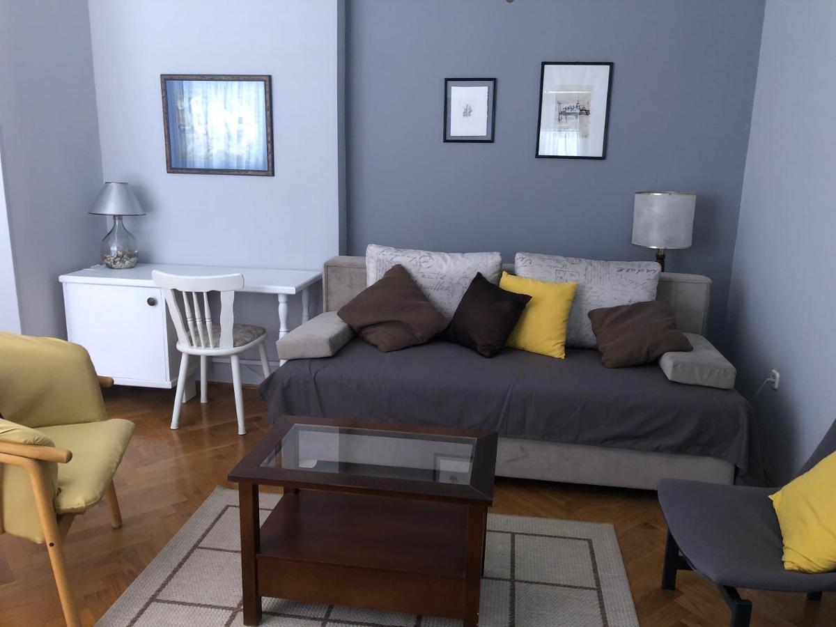 Apartmani Dubasnica Malinska Buitenkant foto