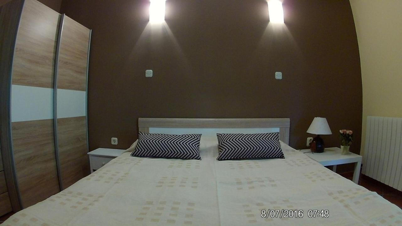 Apartmani Dubasnica Malinska Buitenkant foto