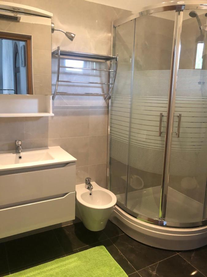 Apartmani Dubasnica Malinska Buitenkant foto